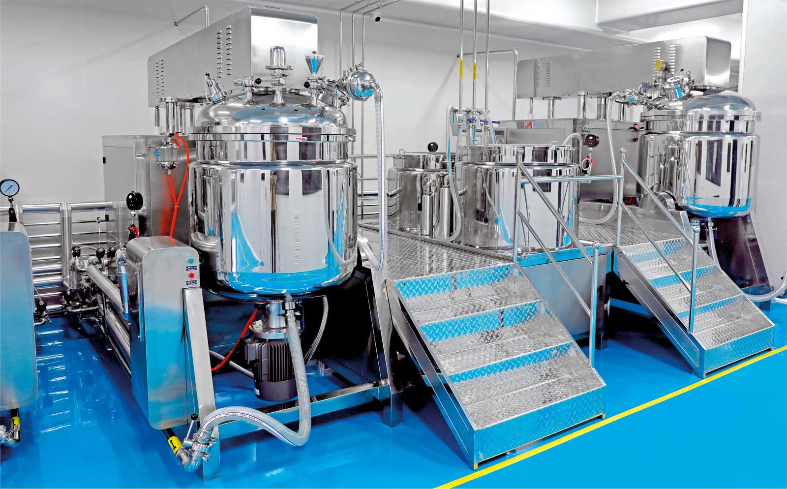 Customized hydraulic liftingvacuum emulsifying mixer - Image 5